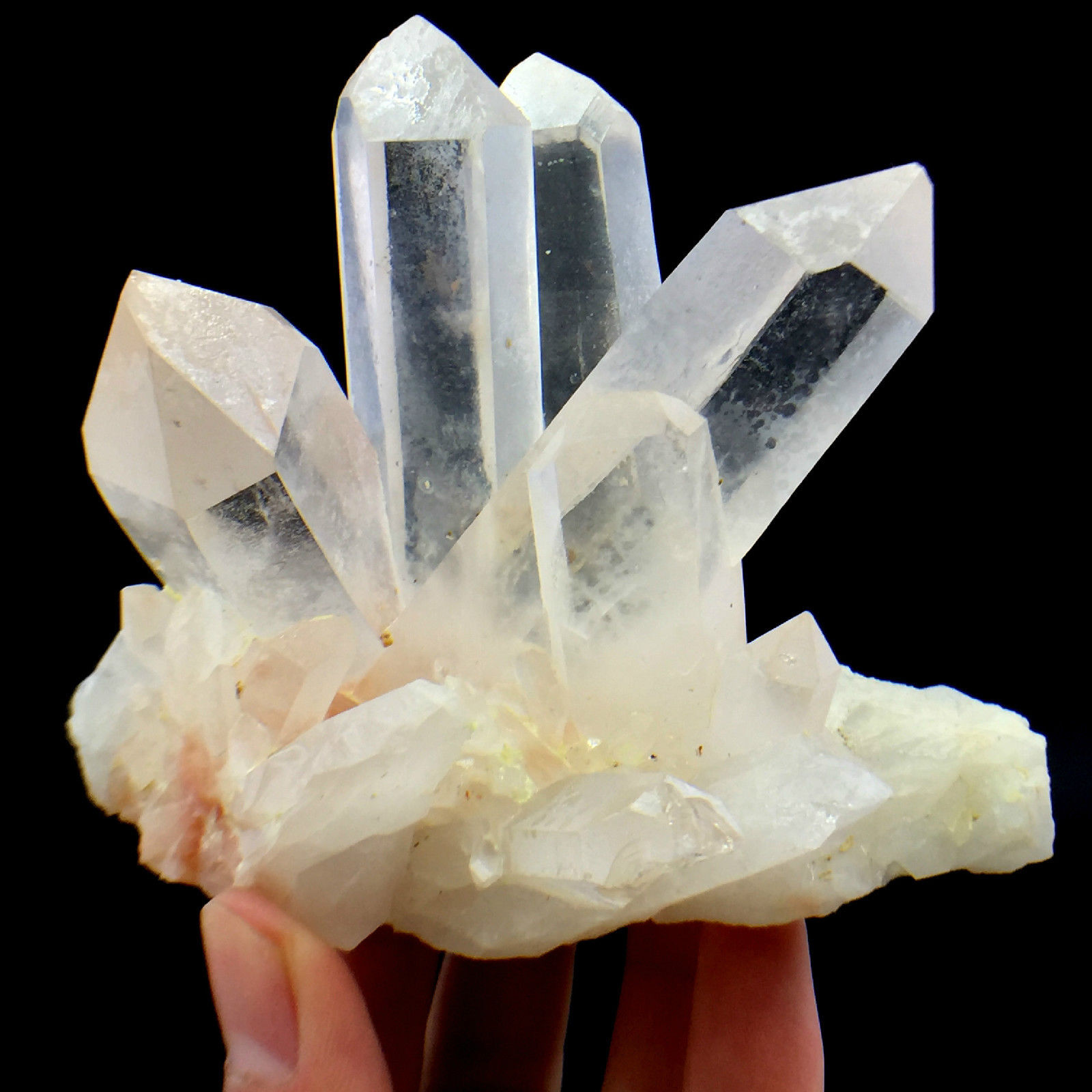 423g Top!! Natural Beautiful White Quartz Crystal Cluster Specimen 31432
