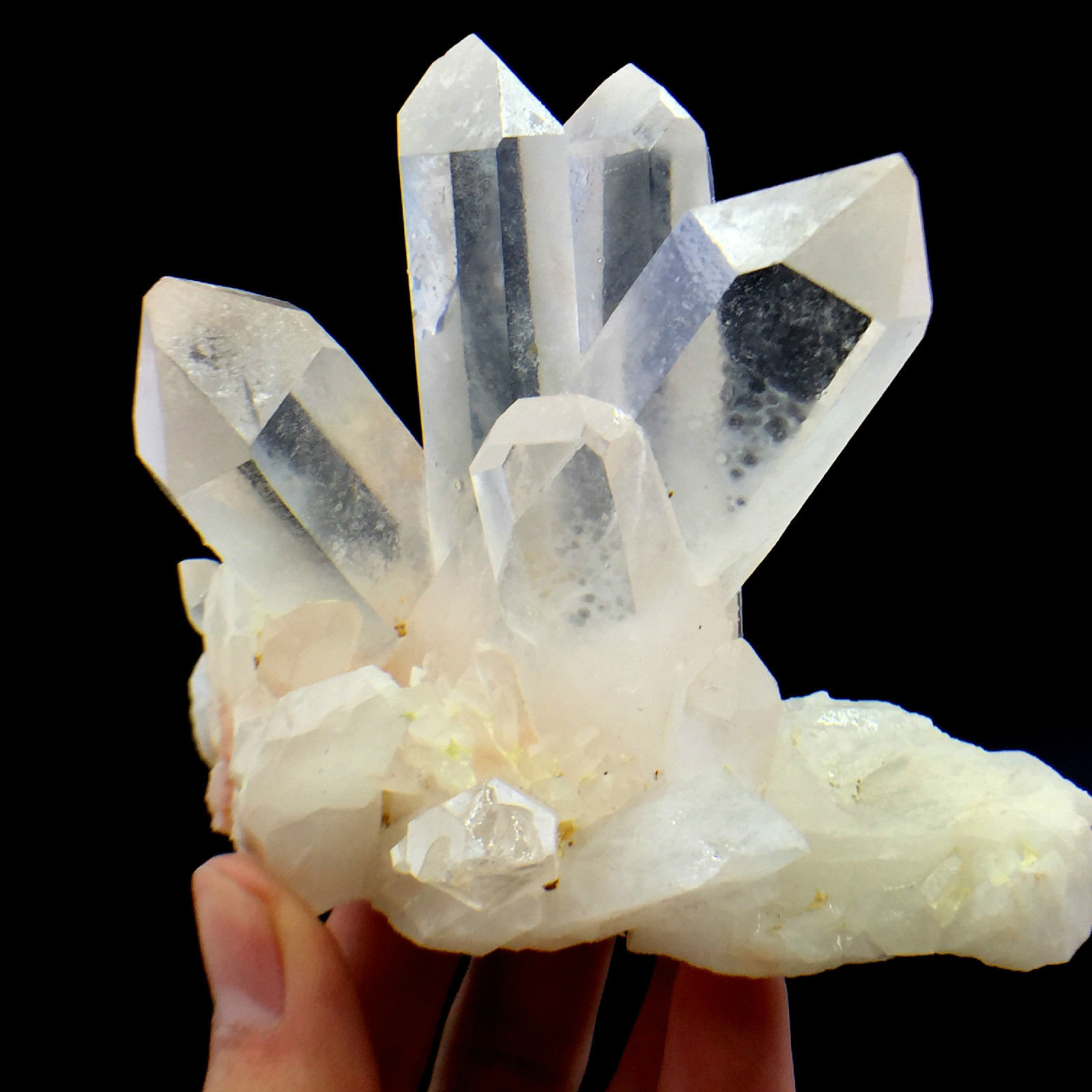 423g Top!! Natural Beautiful White Quartz Crystal Cluster Specimen 31432