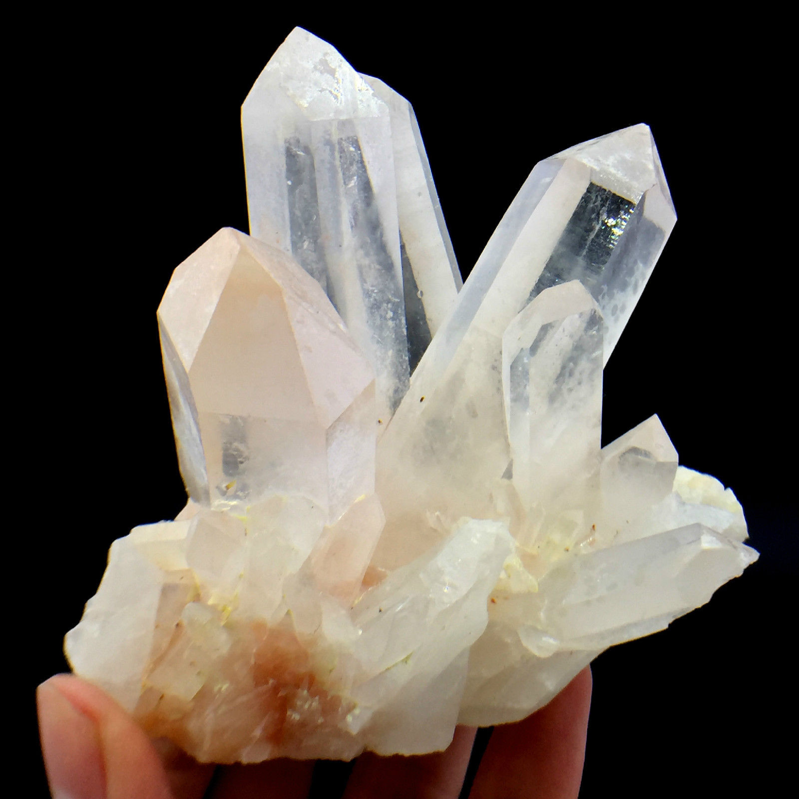 423g Top!! Natural Beautiful White Quartz Crystal Cluster Specimen 31432