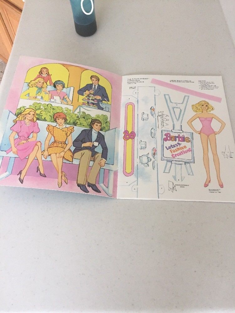 Barbie Pink & Pretty Paper Doll Playbook, Golden 1983 Uncut MINT