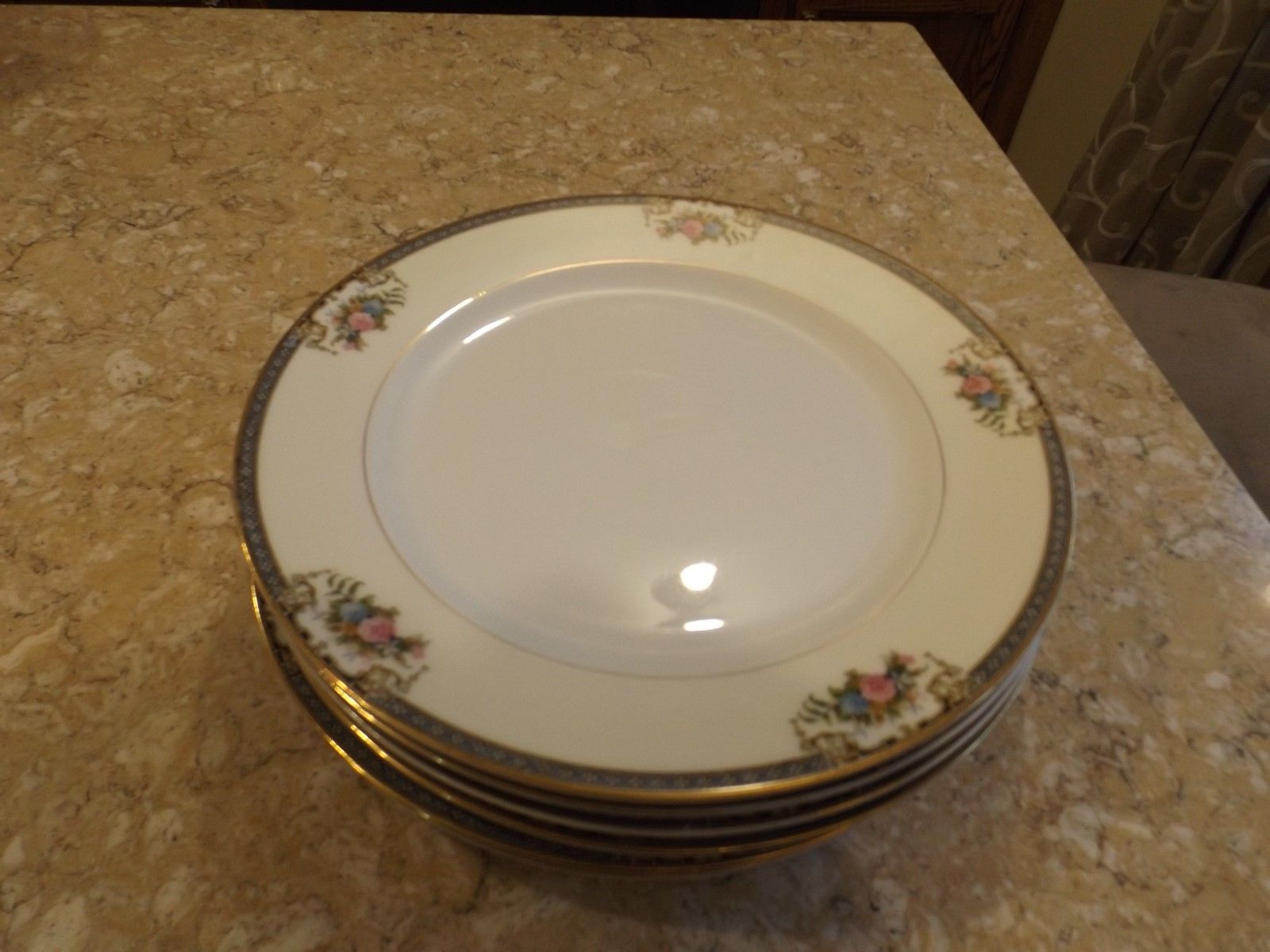 Noritake Grasmere M Japan 76567 Dinner Plates 10" (Set of 6)