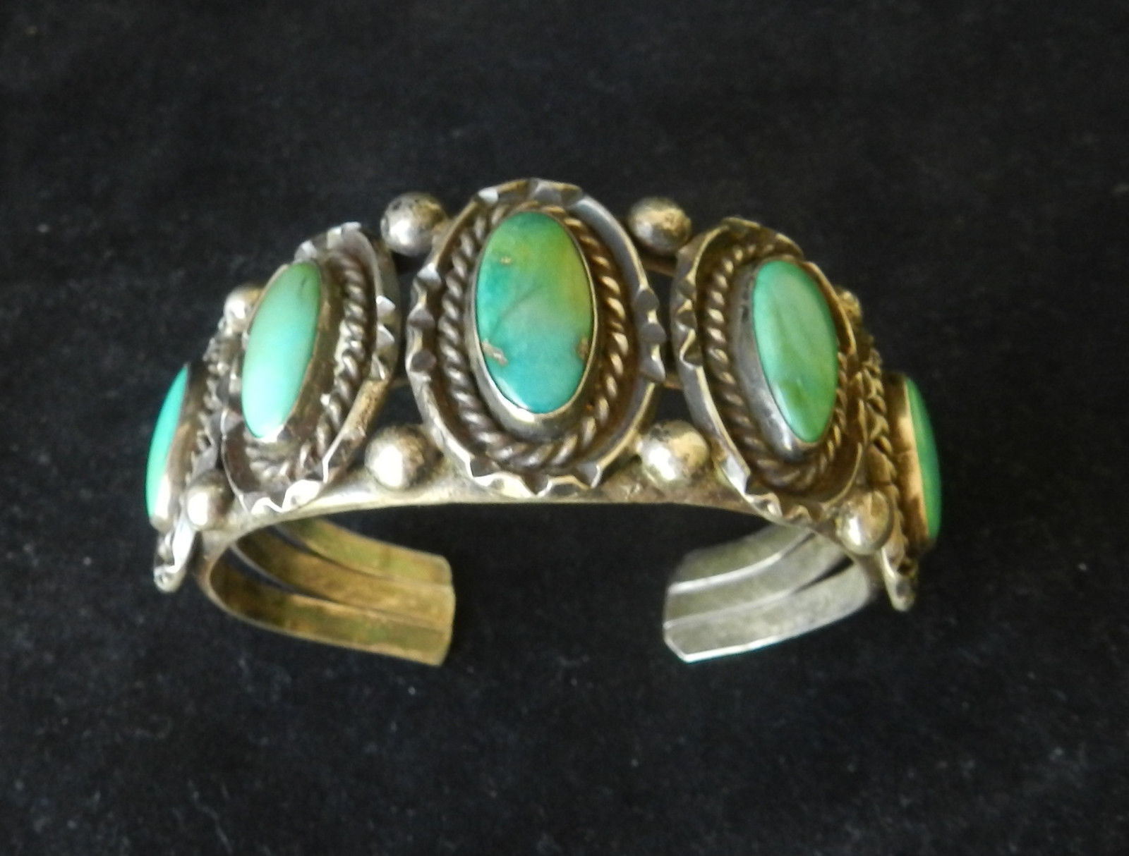 Antique NAVAJO Cuff Bracelet 1940's Sterling Silver & Turquoise