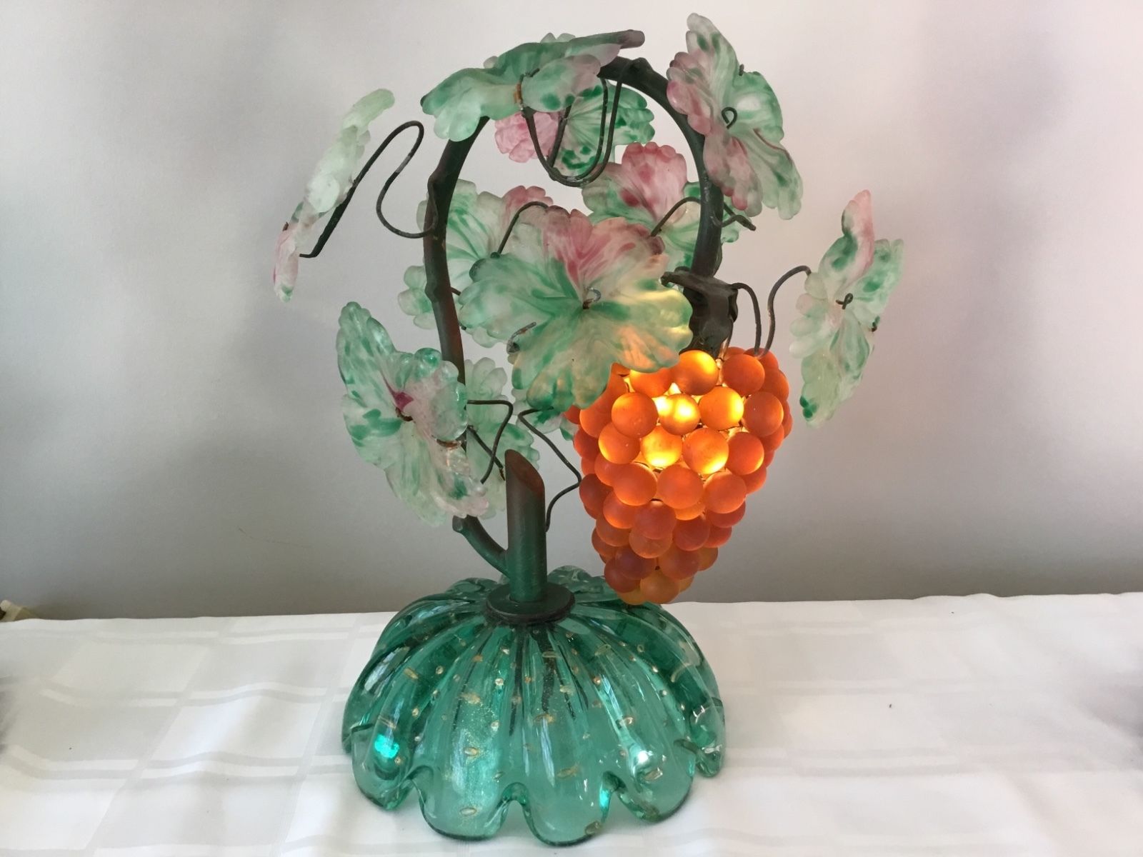 Vintage Art Nouveau Murano Glass Grape Cluster Fruit Figural Lamp