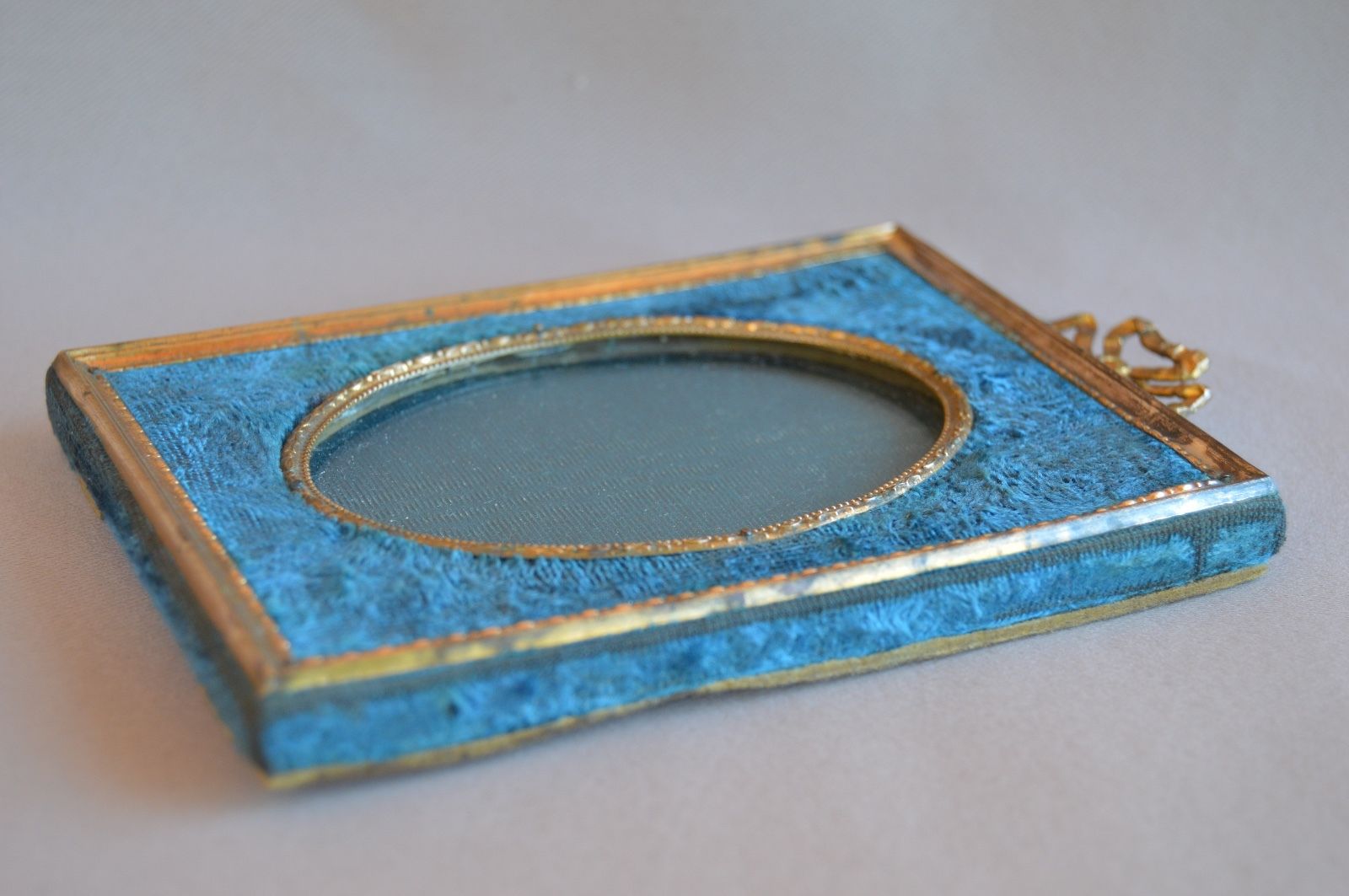 Antique French Photo Picture Frame - Gilded Brass & Blue Fabric - 19th.c