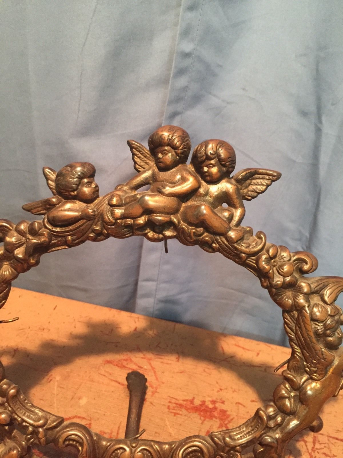 Antique Victorian  Bronze Cast Iron Oval Frame Cherubs & Angels RARE.!!