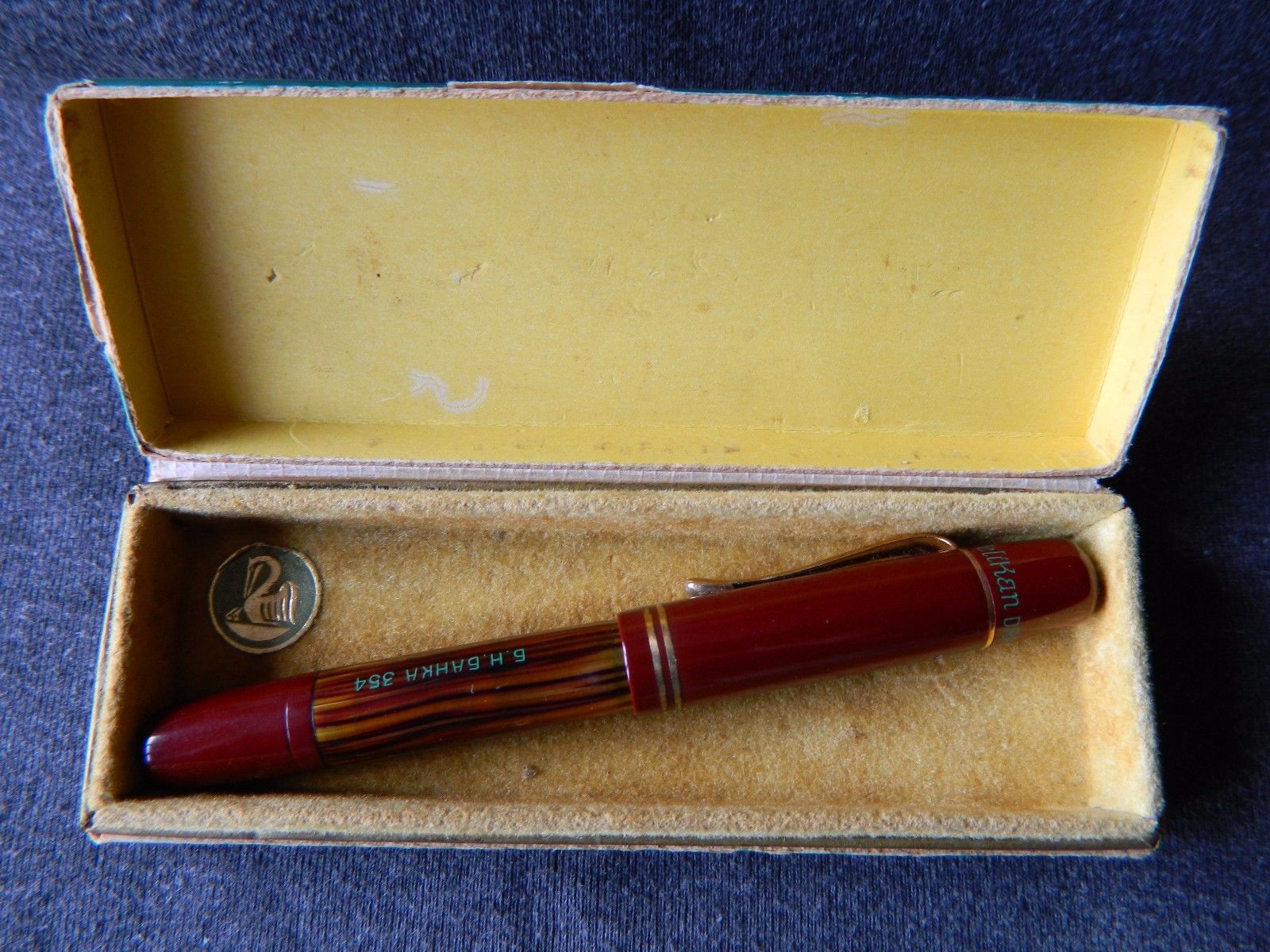 Vintage Pelikan 101 N Tortoiseshell Red Cap  - Gold 14 K Nib with Box