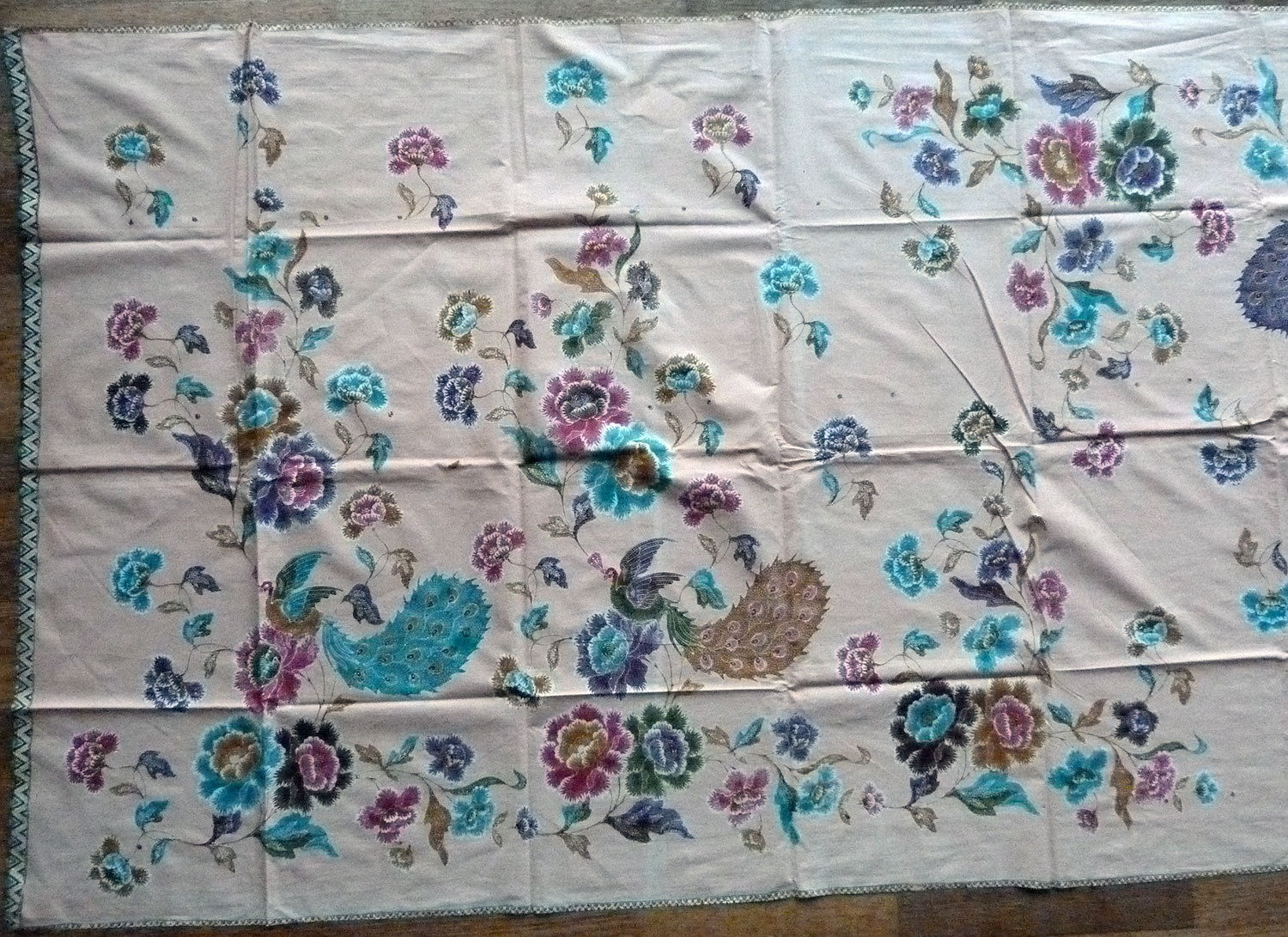 Hand made Indonesian Batik Tuli Kain Old Textile