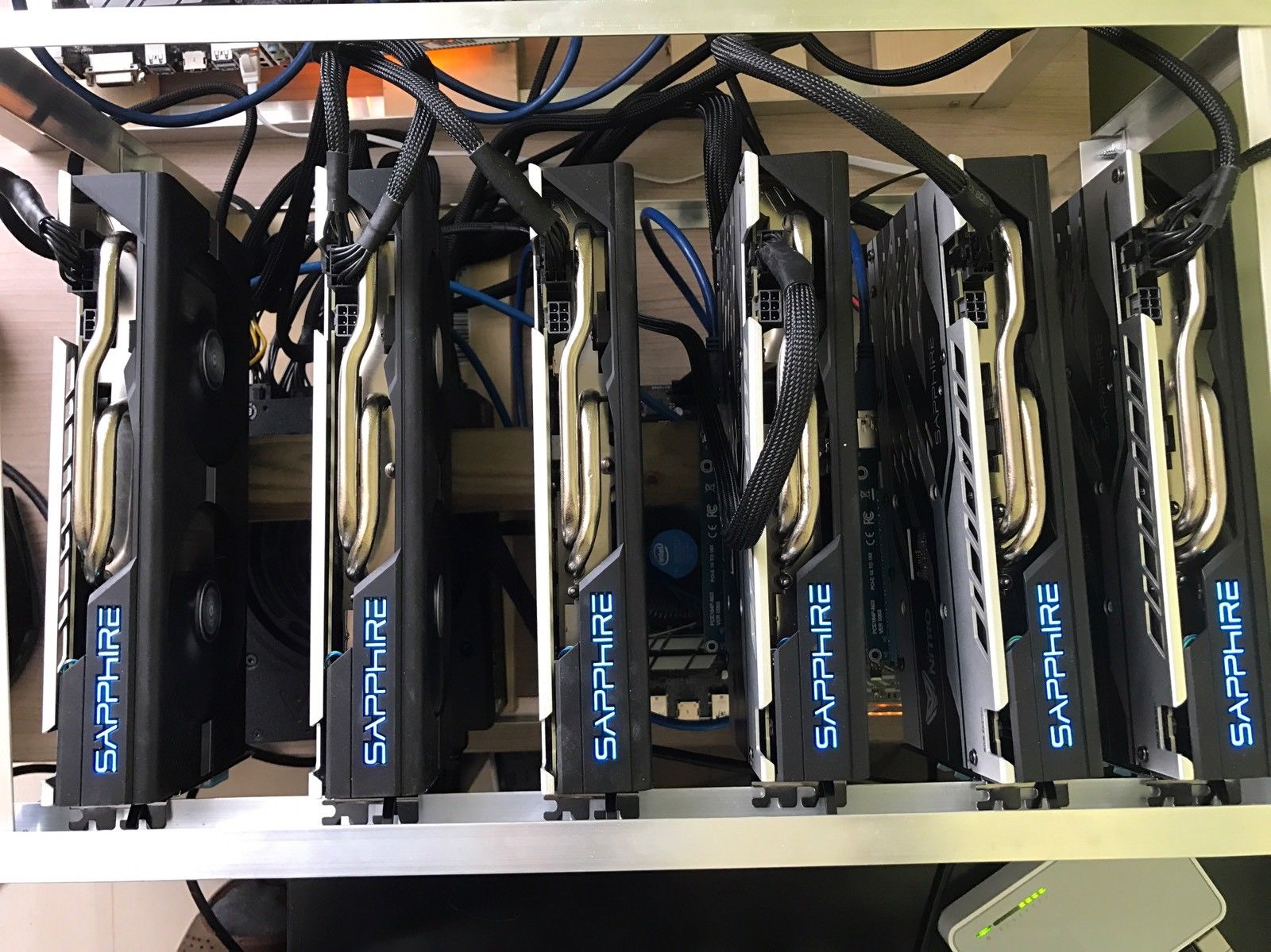 MINING RIG 6x AMD RADEON RX570 4GB SAPPHIRE NITRO PLUS !! 170MH/S