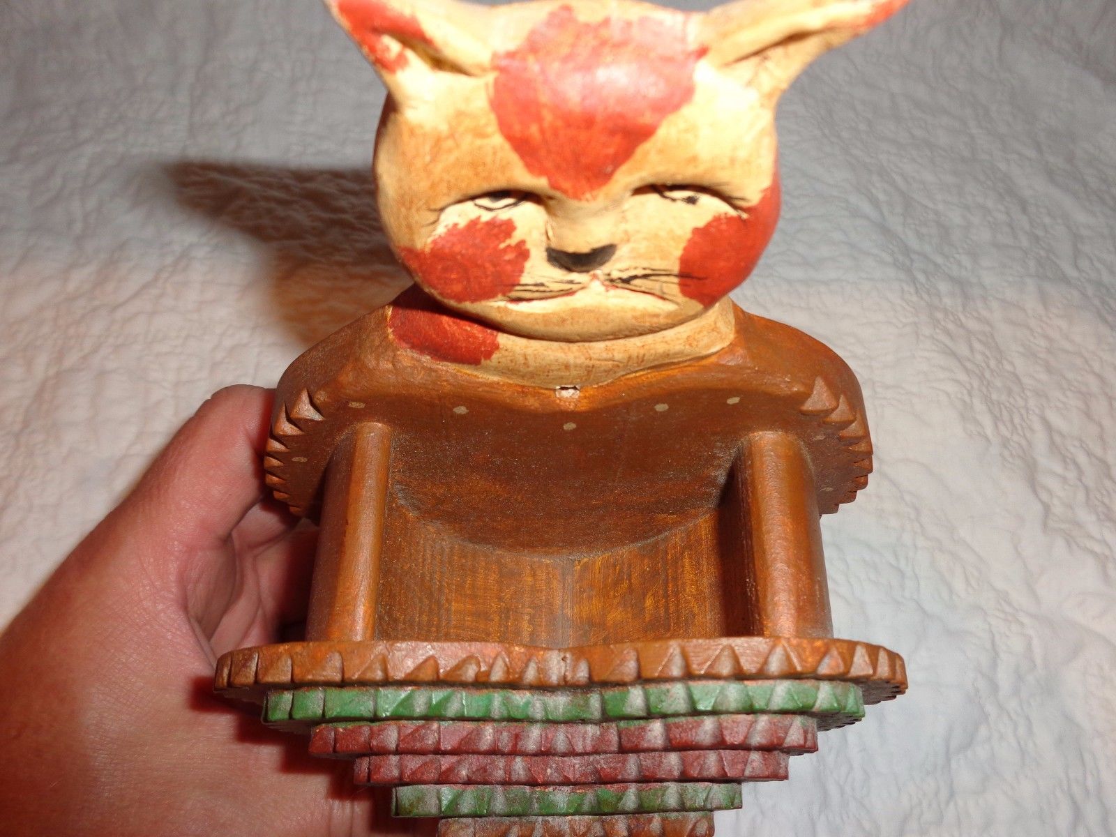 Walter & June Gottshall Wood Folk Art Wall Pocket Tramp Art Style Cat Carving