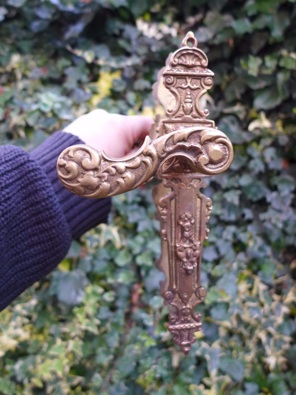 Vintage / antique beautiful brass door handle with brass covers project 07-01