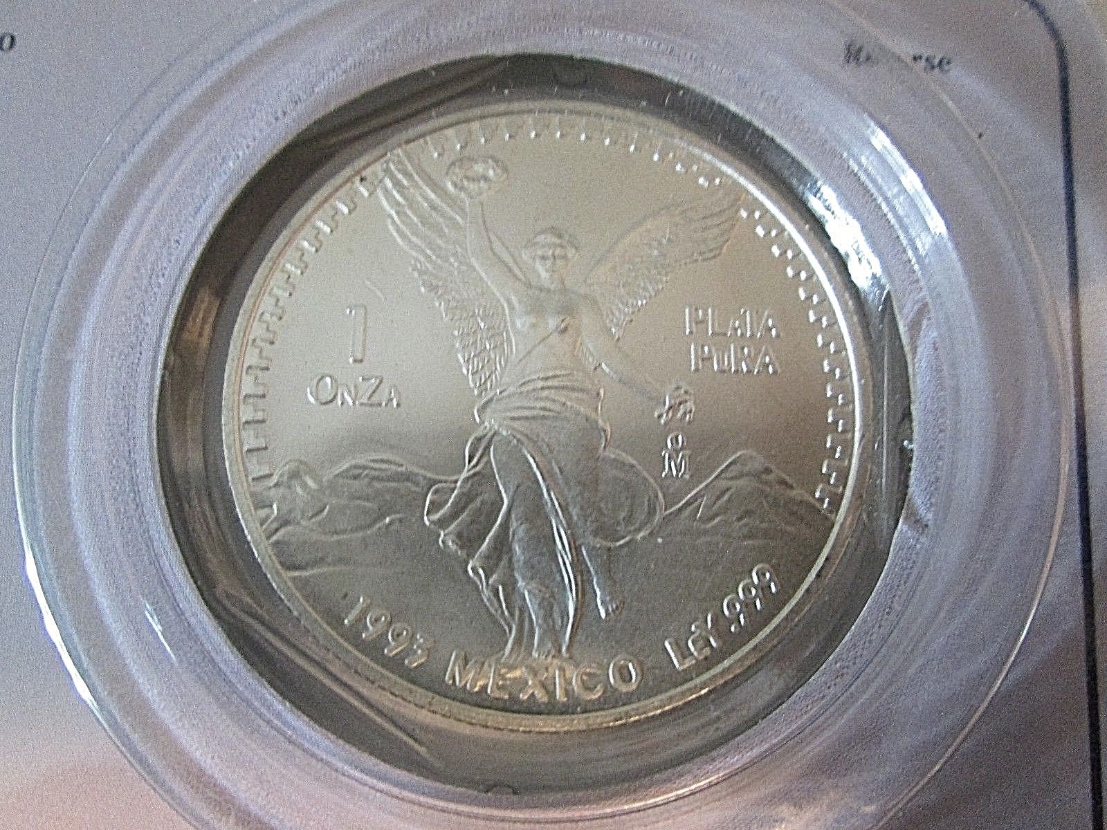 1993 1 oz Mexican Libertad .999 Fine Silver Littleton Coin Company Showpak