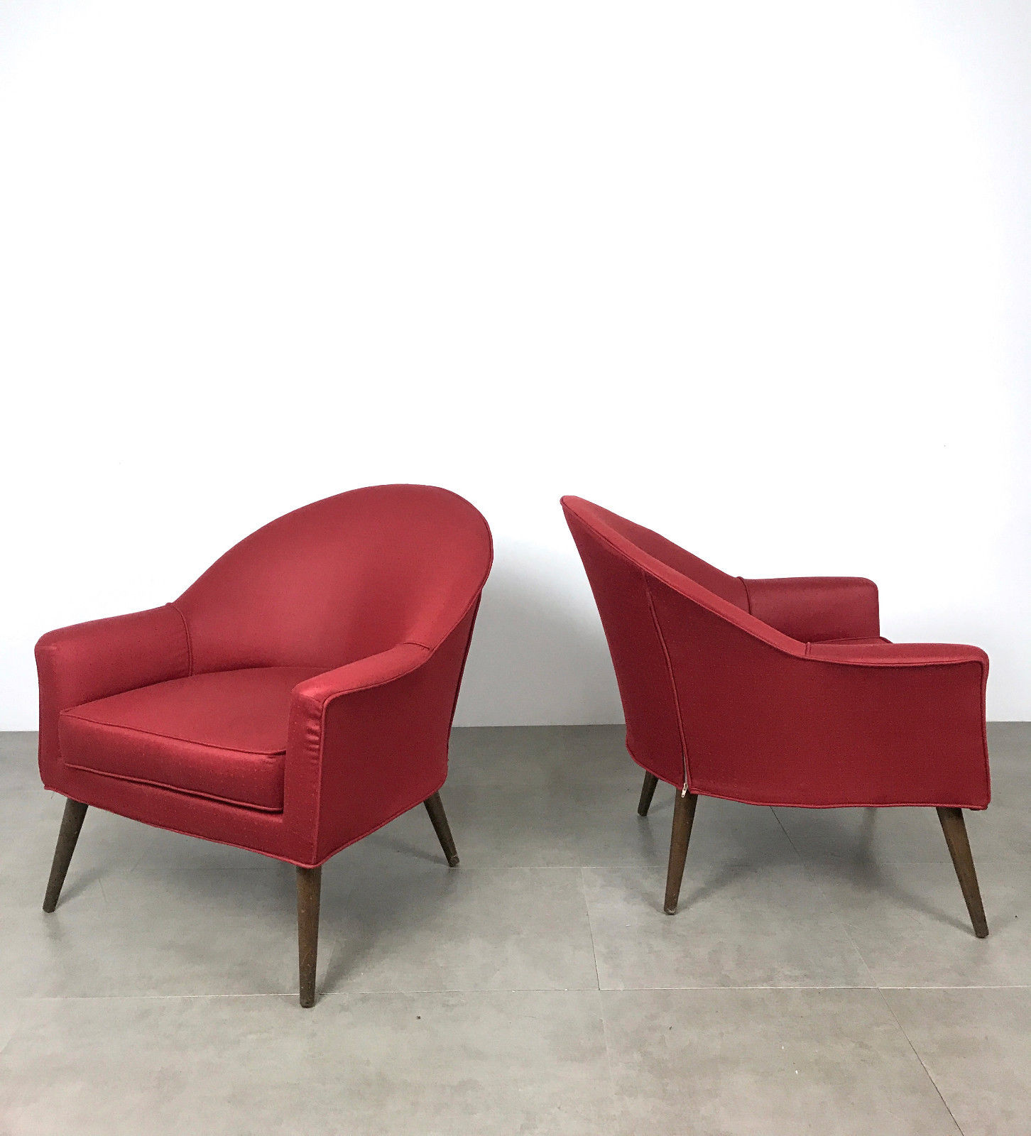 Pair Vintage Milo Baughman Style Red Barrel Lounge Chairs Mid Century Modern