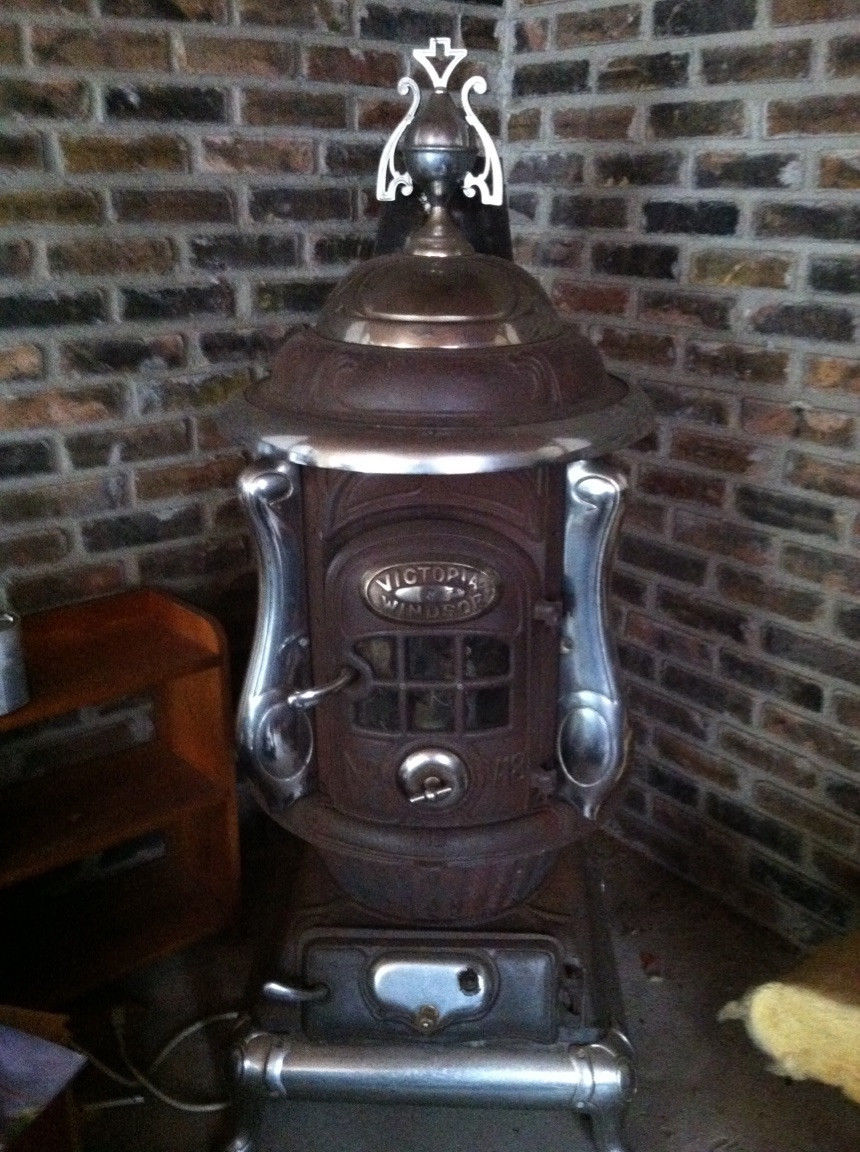 Antique Victoria Windsor Parlor wood stove