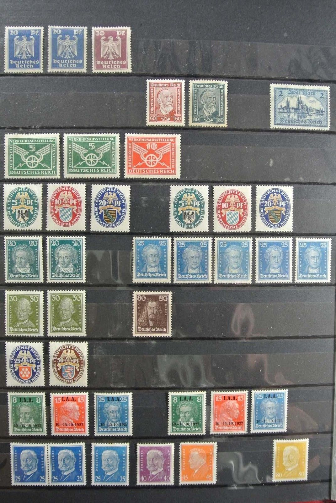 Lot 26769 Collection mint hinged stamps of German Reich.