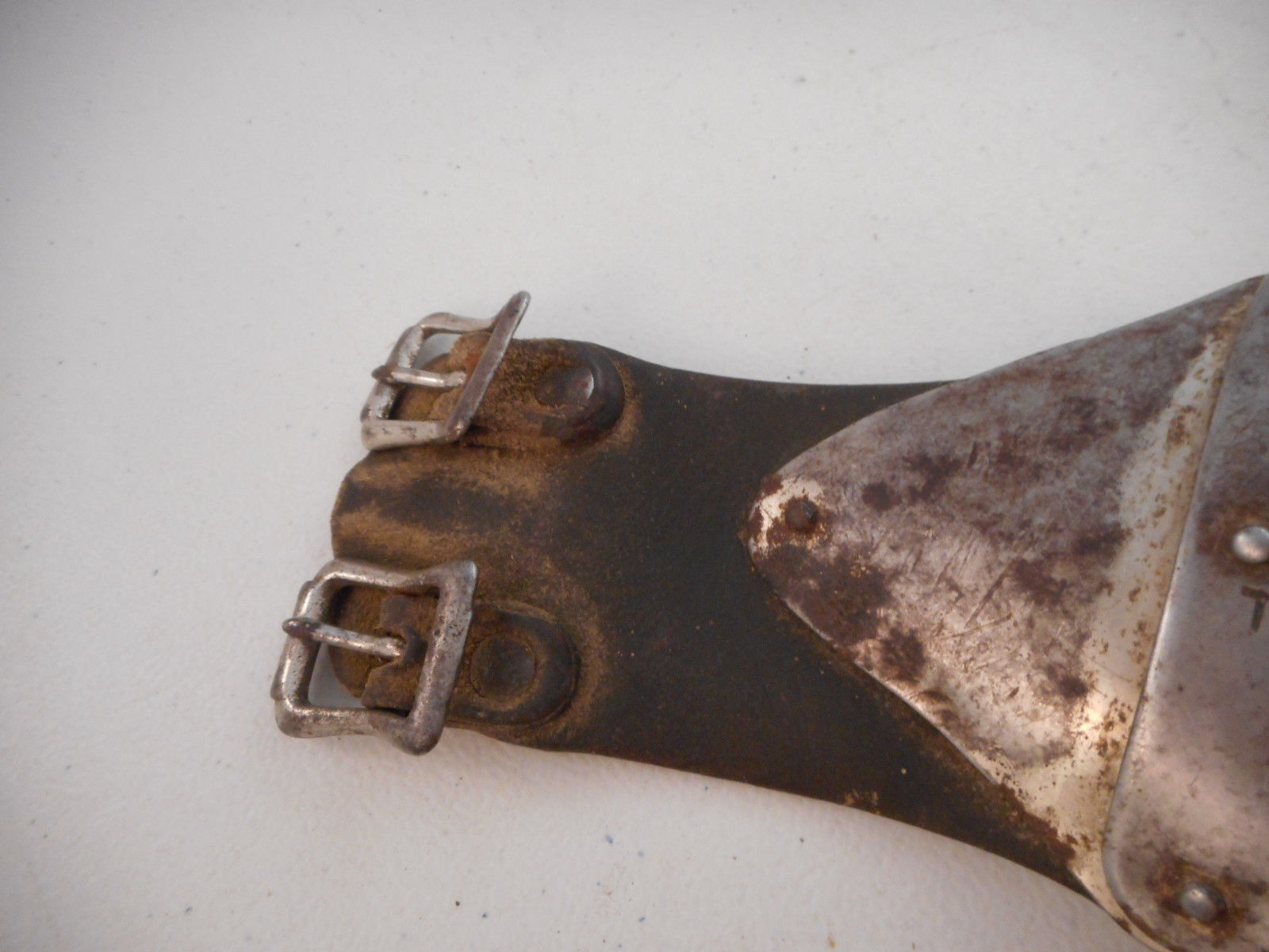 Primitive Vintage Leather Corn Husking Shucking Tool "The Boss"