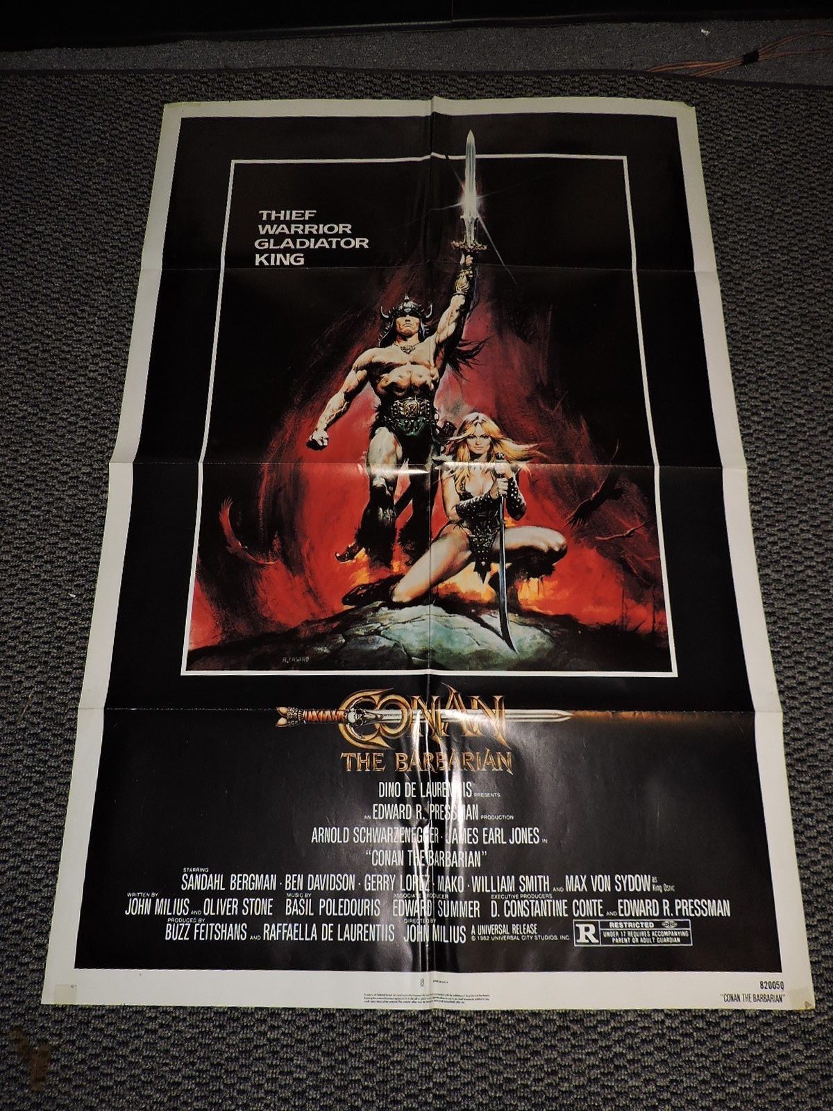 Conan The Barbarian 1982 ORIGINAL   Movie Poster 27 x 41 Action / Fantasy