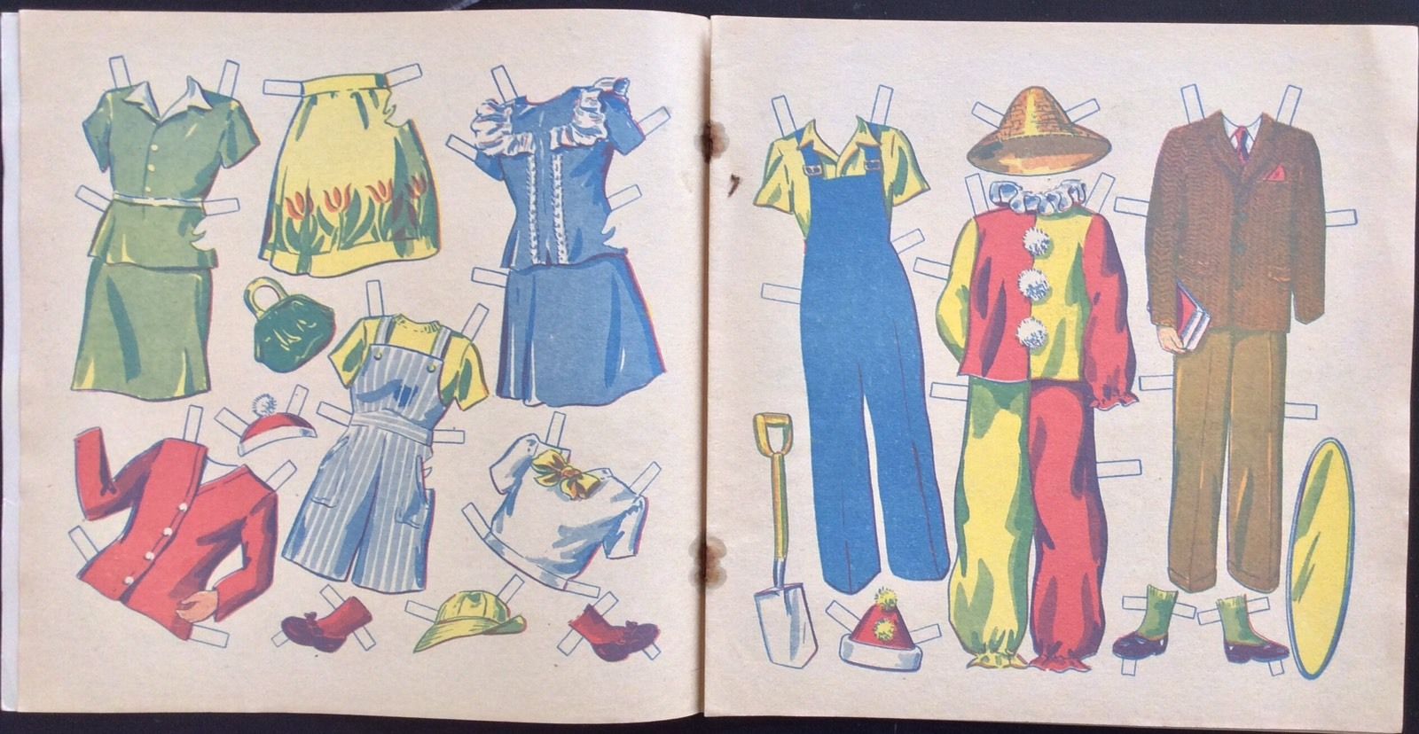 Bob and Ann Scissors Cut Out Paper Dolls Book, 1946, Uncut, Vintage