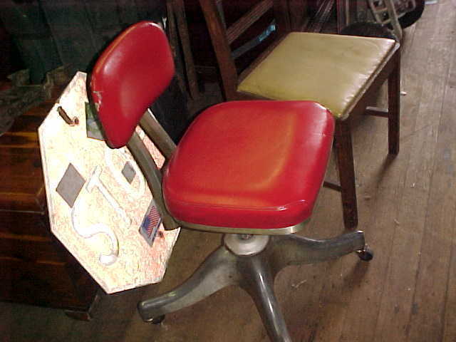 Shaw Walker Vintage Industrial Machine Age Mid Century Office Desk Chair In Red