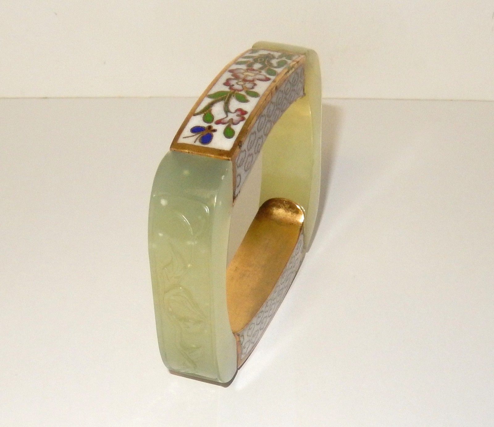 RARE LARGE 15MM WHITE CELADON CARVED JADE AND CLOISONNE BRACELET