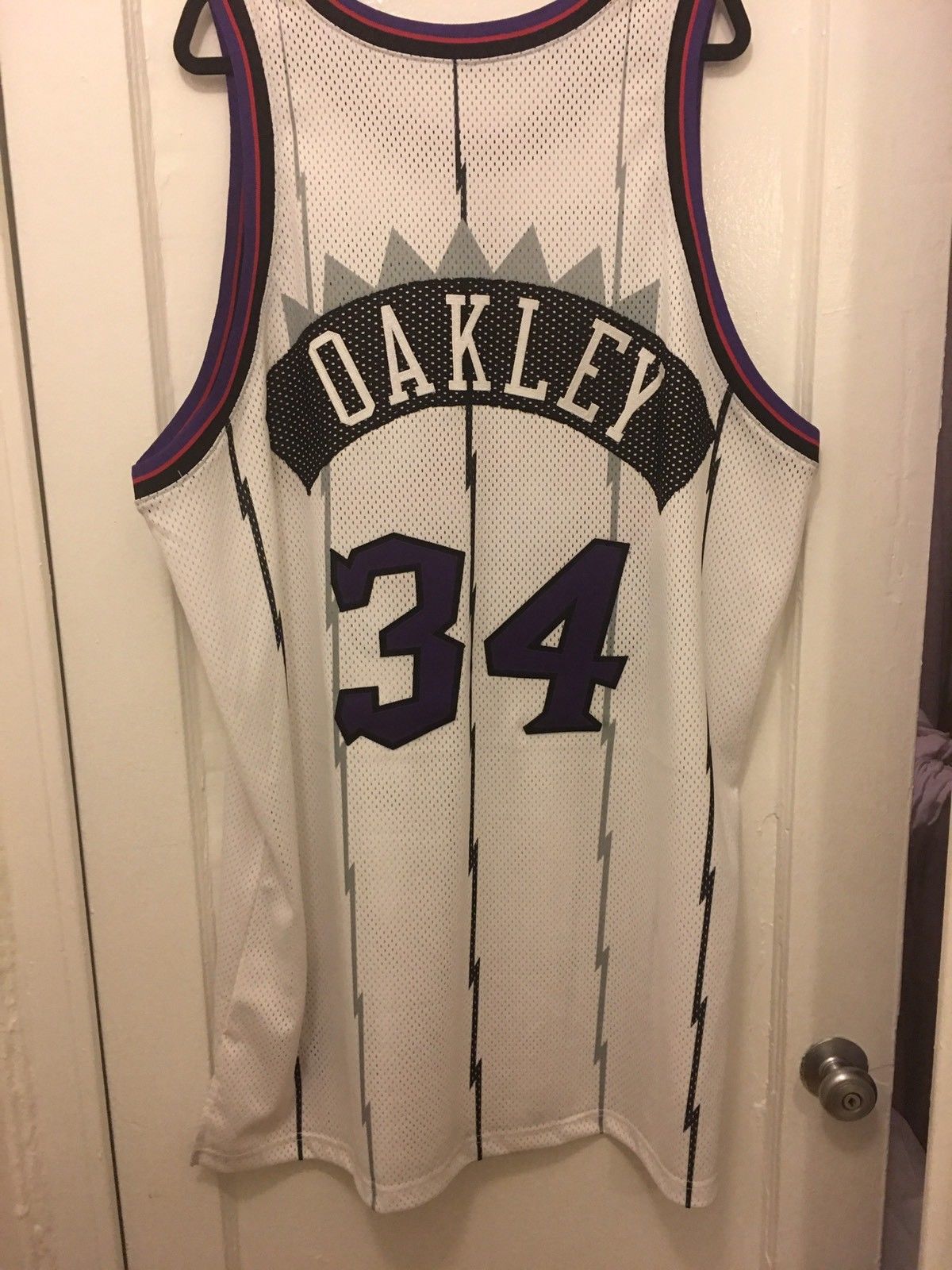 Vintage 1998-99 Charles Oakley Toronto Raptors Game Jersey Size 56