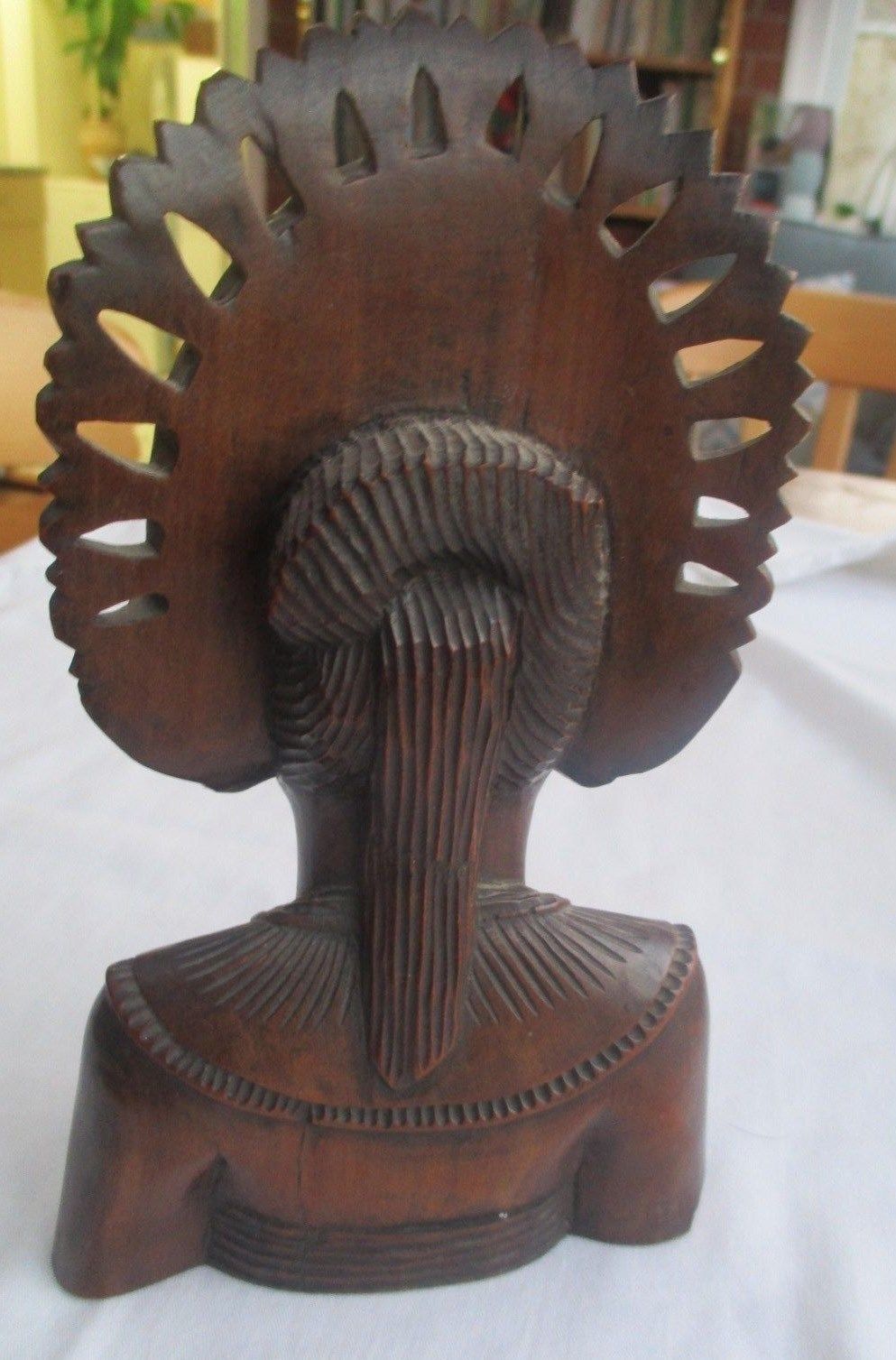 Stunning Vintage  Indonesian Hand Carved Hard Wood Wooden Bust Of Lady