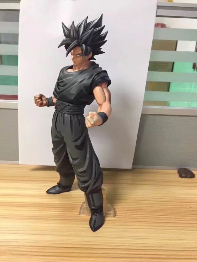 11in. Dragon Ball Z 30th Anniversary Son Goku Saiyan Chocolate Color PVC Figure