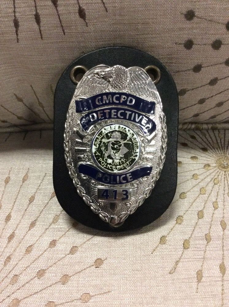 Secrets and Lies Season 1 CMCPD Police Detective Badge #413