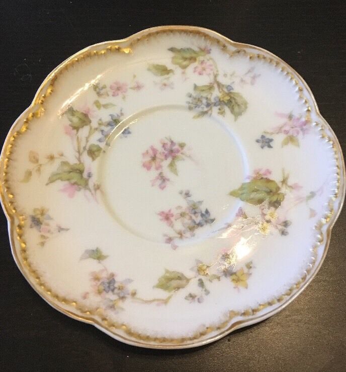 ANTIQUE HAVILAND LIMOGES FRANCE RAMEKIN CUP AND SAUCER ROSES DOUBLE GOLD (E)