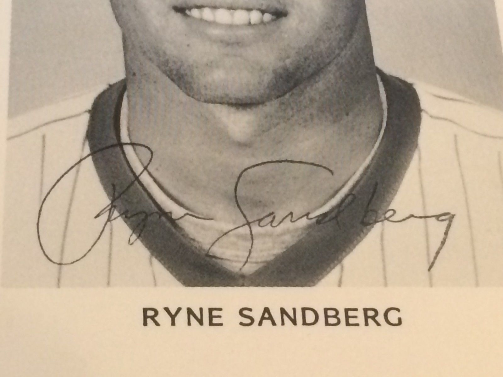 RYNE SANDBERG Vintage Team Photo | B&W Photograph | Script Auto | Cubs 1984-85