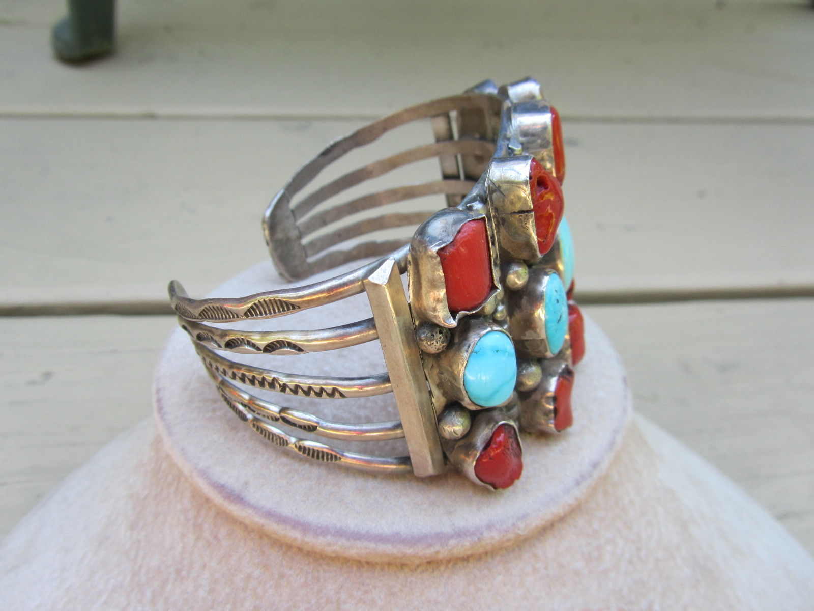 VINTAGE ALVIN YAZZIE NAVAJO STERLING SILVER TURQUOISE CORAL CUFF BRACELET