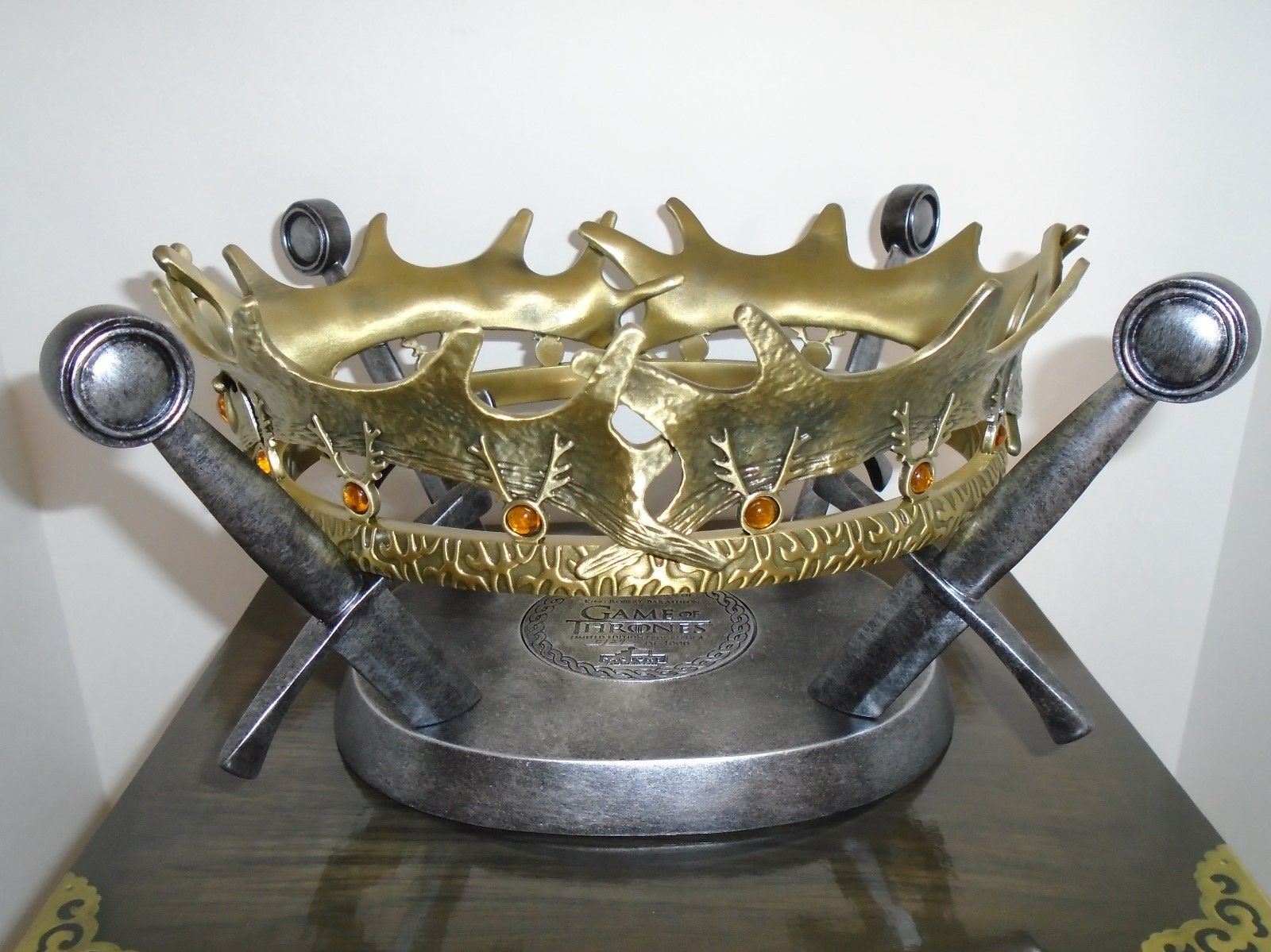 GAME OF THRONES "THE ROYAL CROWN OF KING ROBERT BARATHEON" LE Prop Replica NEW