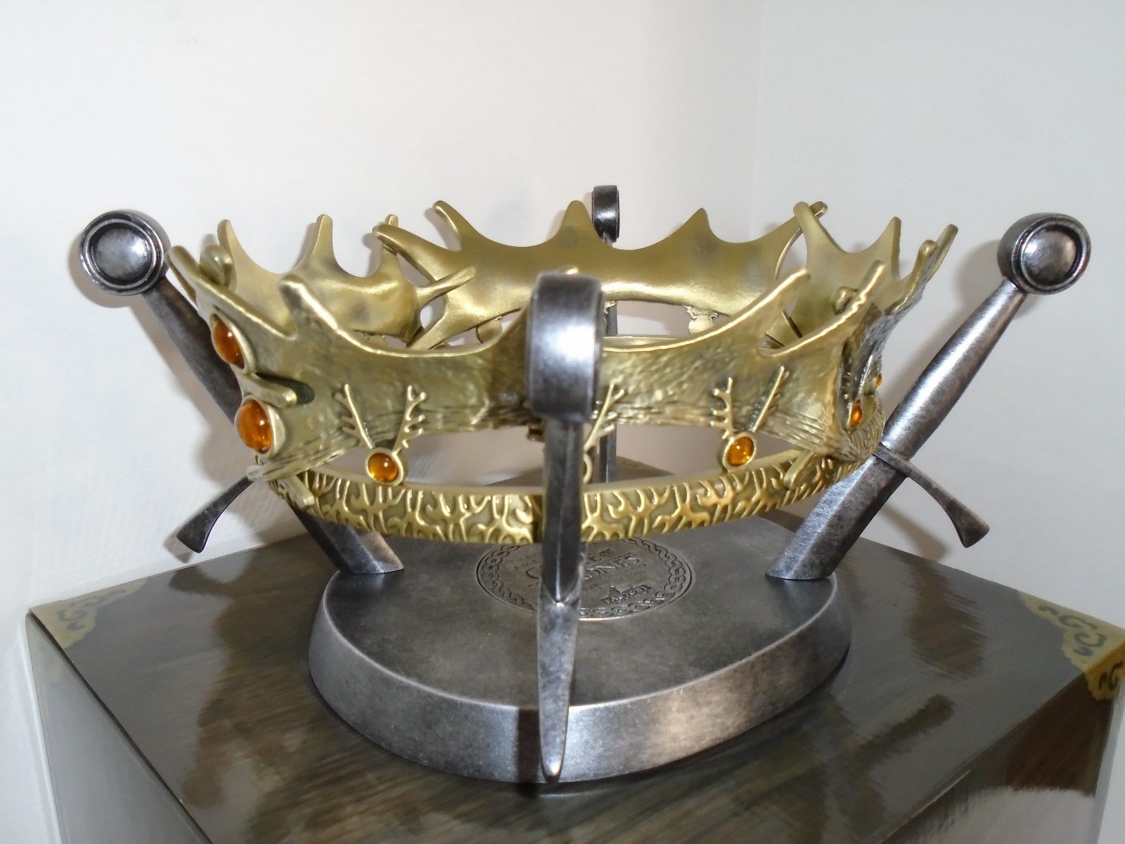 GAME OF THRONES "THE ROYAL CROWN OF KING ROBERT BARATHEON" LE Prop Replica NEW