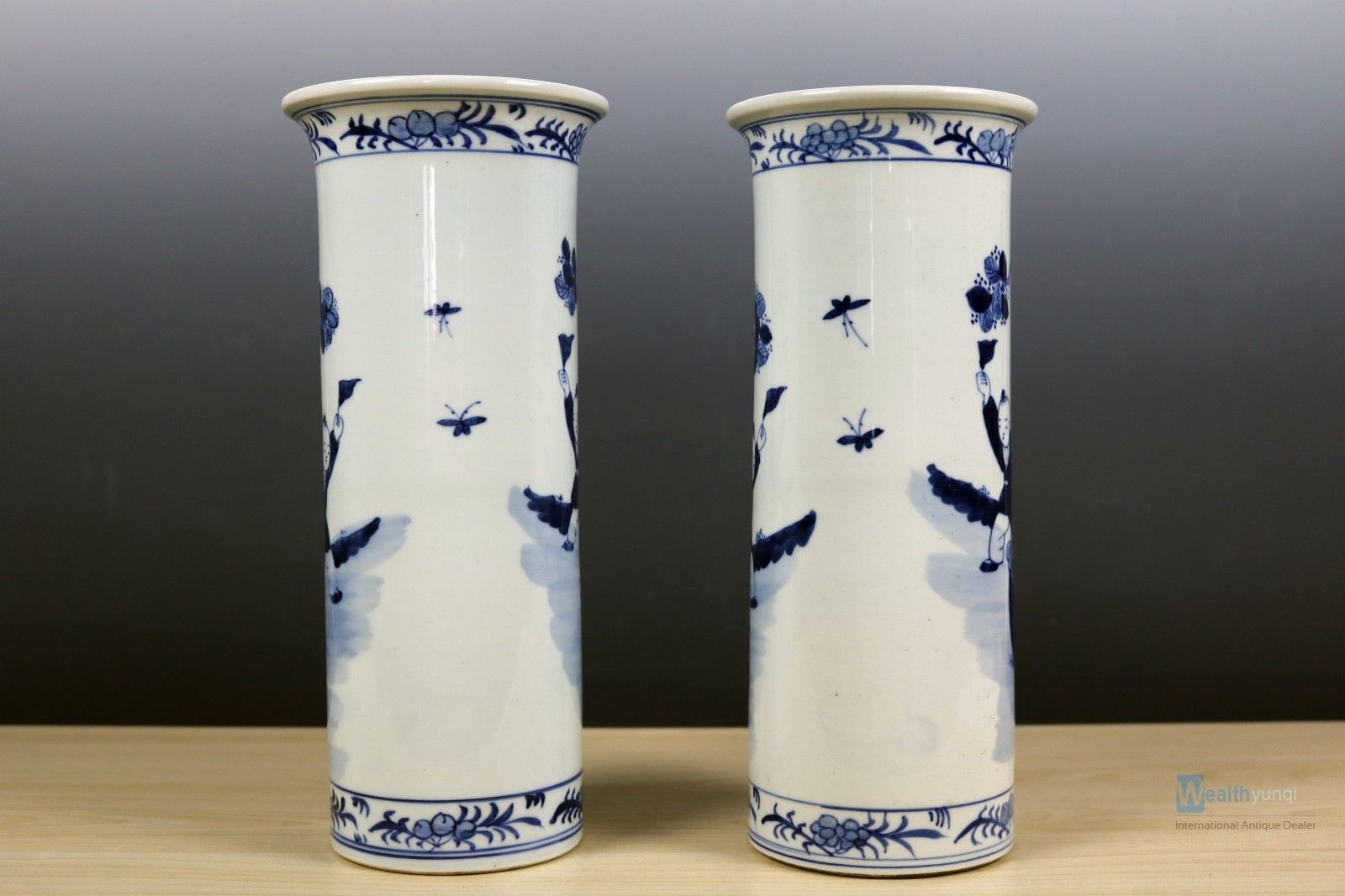 Fine Beautiful Chinese A pair Blue and white porcelain Boy Vase