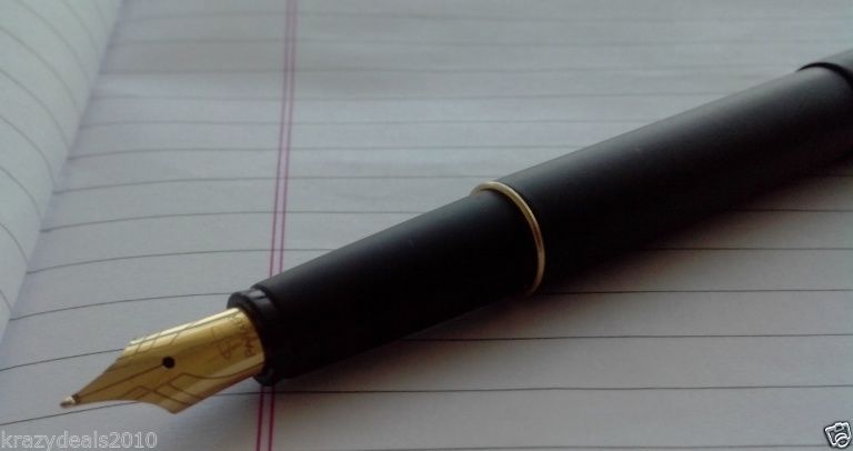 Parker Frontier Matte Black GT (Gold Plated Trim & Nib) Ink Fountain Pen - New