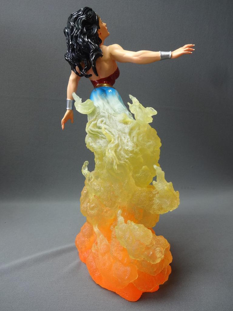 DC Direct Dynamics Wonder Woman Statue 0255/2500 Justice League Maquette