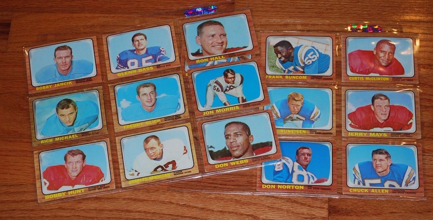 Lot of (16) Different 1966 Topps Football Cards