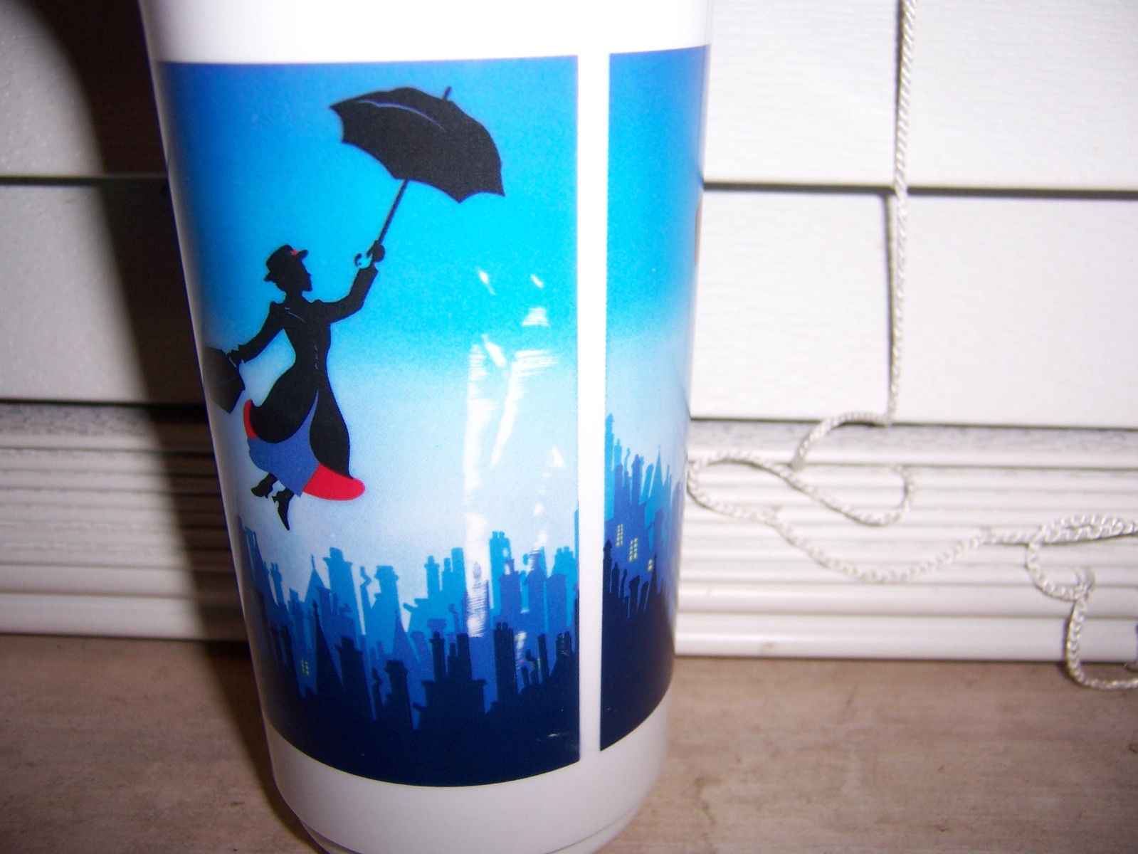 Disney's Mary Poppins Broadway Musical Souvenir Travel Drink Cup W/ Lid & Straw