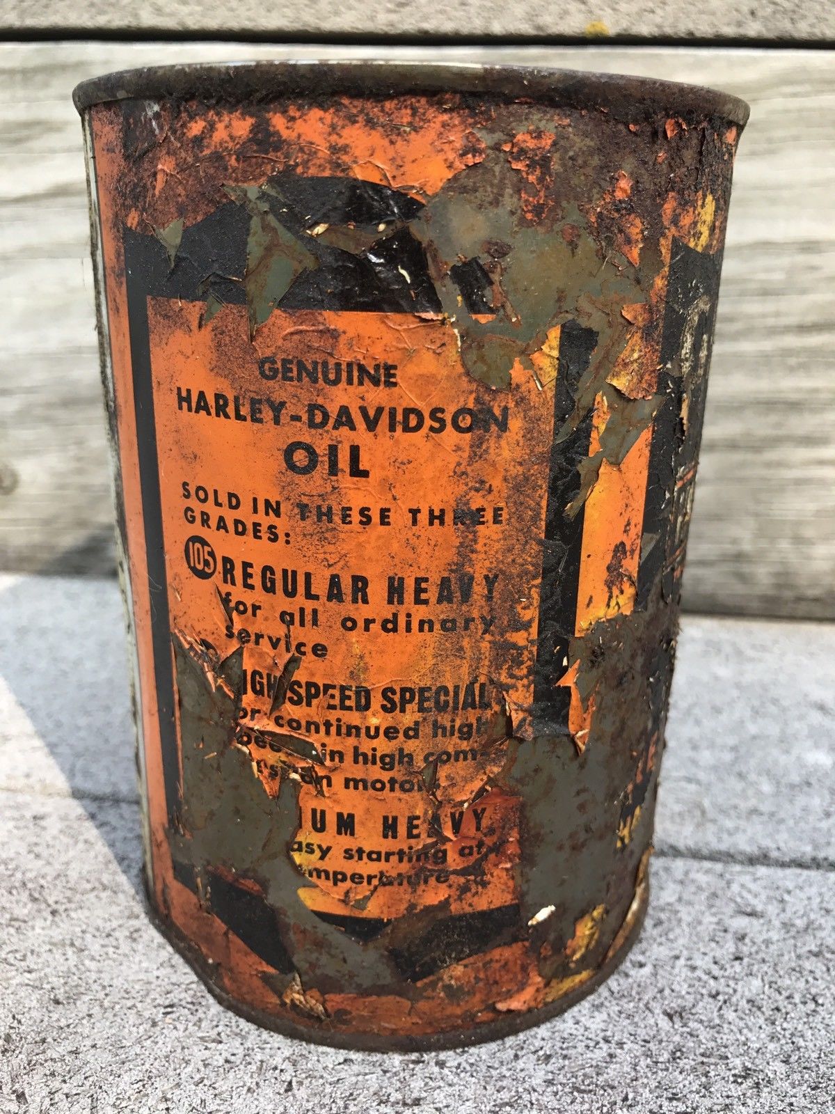 Original 1940 HARLEY DAVIDSON Full Quart Metal Oil Can Gas Oil Antique Rare HD