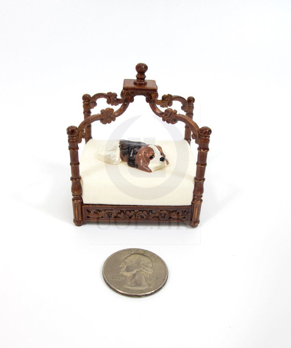 Miniature 1:12 Scale Pet Bed for Doll House [Finished in walnut]