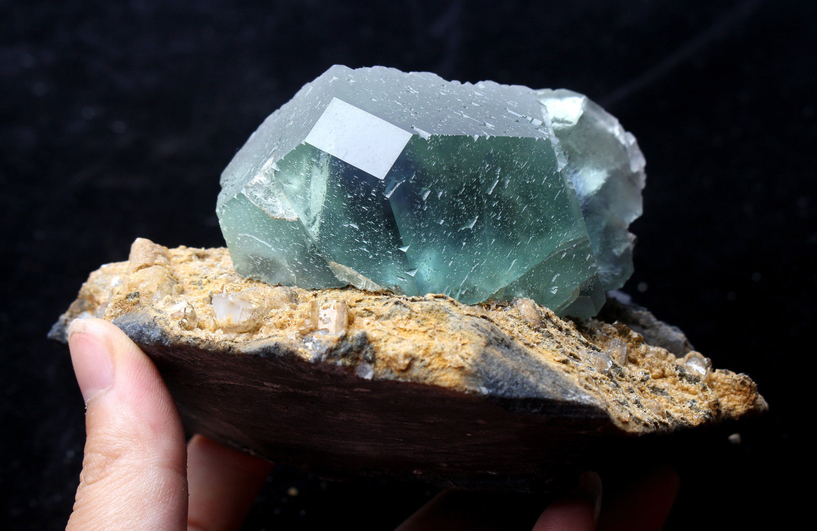 920g NATURAL Green.Blue FLUORITE Quartz Crystal Cluster  Mineral Specimen