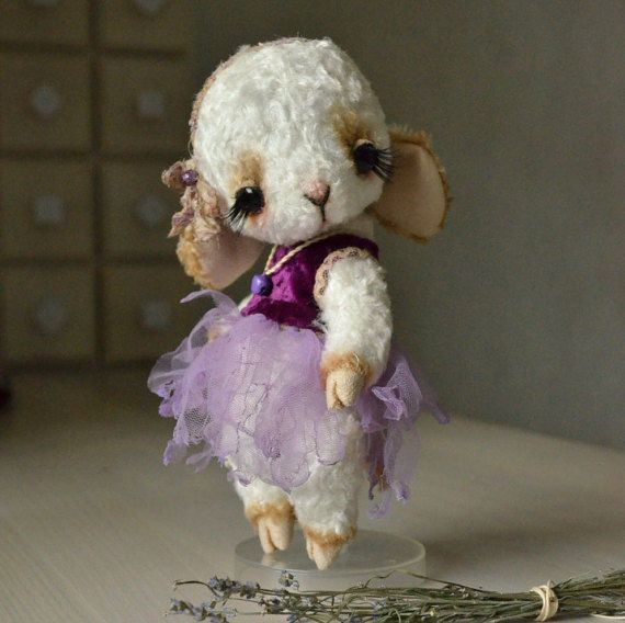 Sewing Kit For 8 Inch Lamb Incl. Ready made Dress