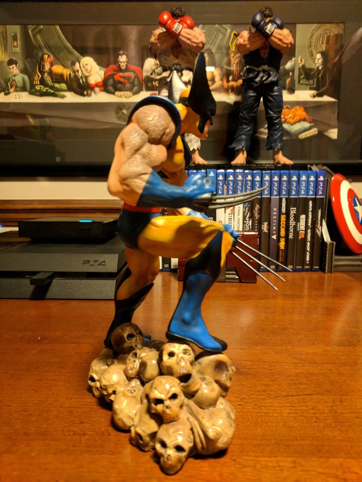 Marvel Diamond Select/DF Jim Lee'05 WOLVERINE on Skull Logan Figure Statue X-Men