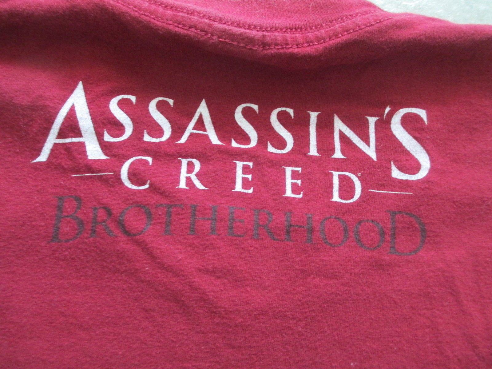 Ubisoft Assassin's Creed Brotherhood Red White T Shirt Size M Medium L Large