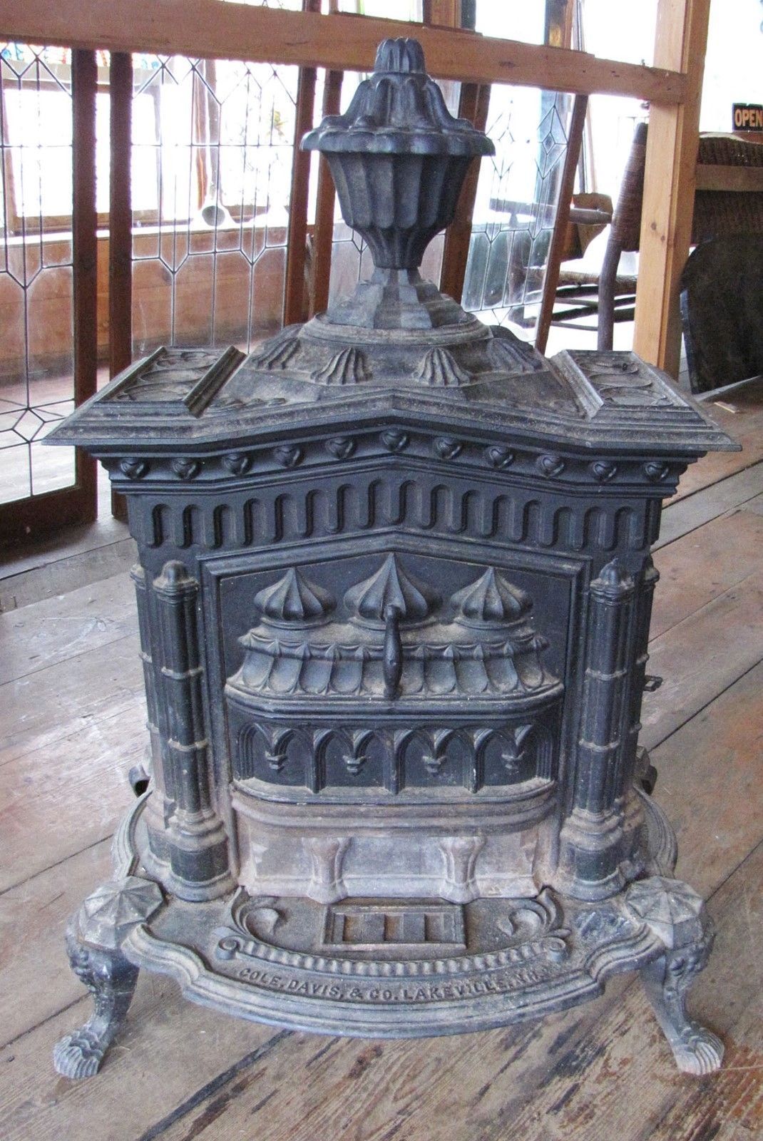 ANTIQUE CAST IRON GOTHIC PARLOR STOVE