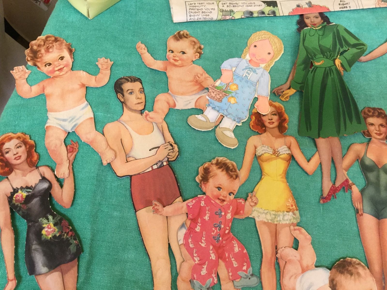 VTG LARGE LOT OF CUT PAPER DOLLS - JUDY GARLAND GREER GARSON HEDY LAMAR + MORE