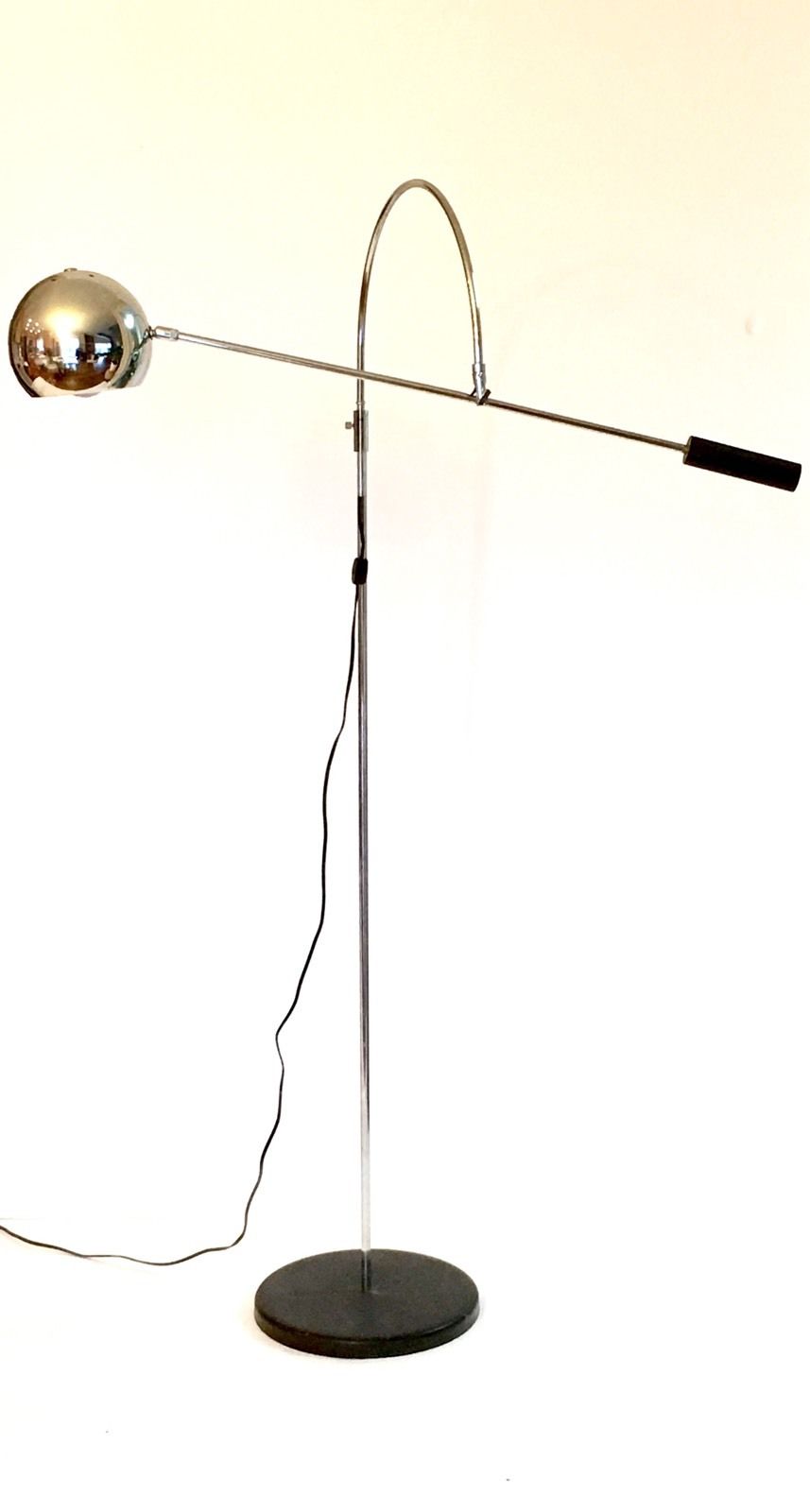 Vintage Original, mid century modern, Orbiter Floor Lamp by Robert Sonneman