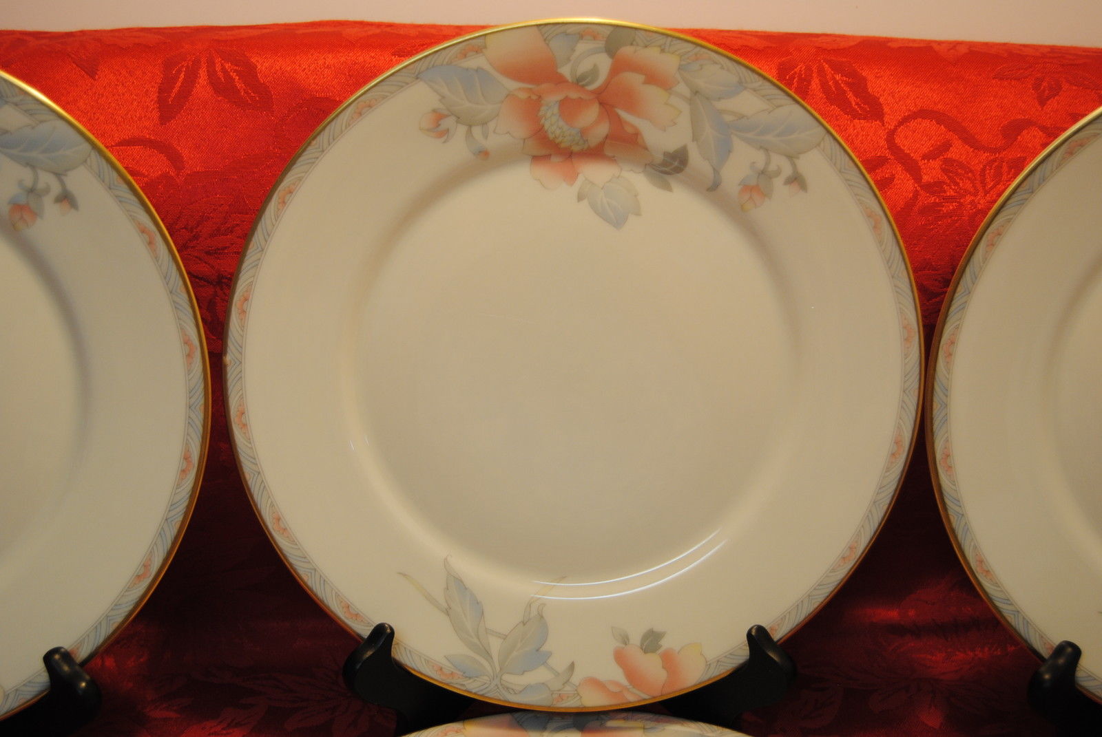 Lenox China ~ Westwood ~ 6 - Dinner Plates 10 3/4" Gold Trim - USA