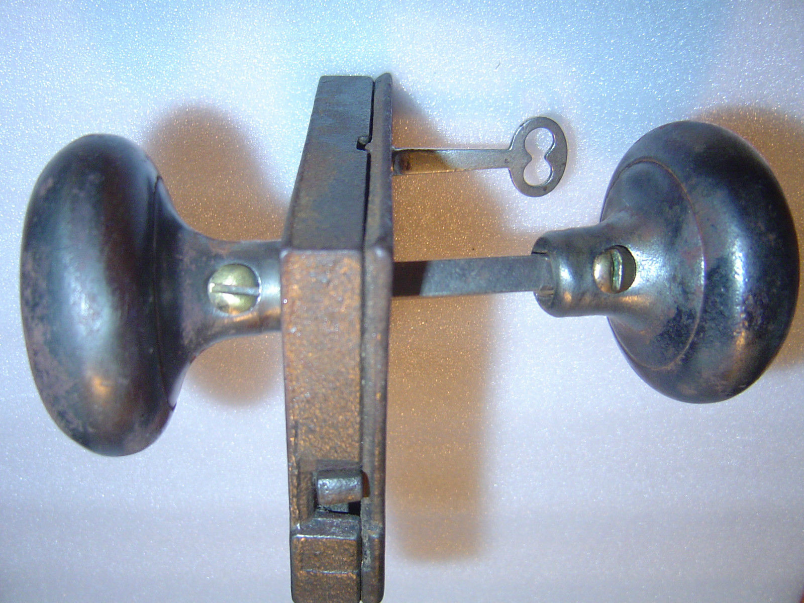 Antique Peterboro door lock, knobs and original skeleton key!