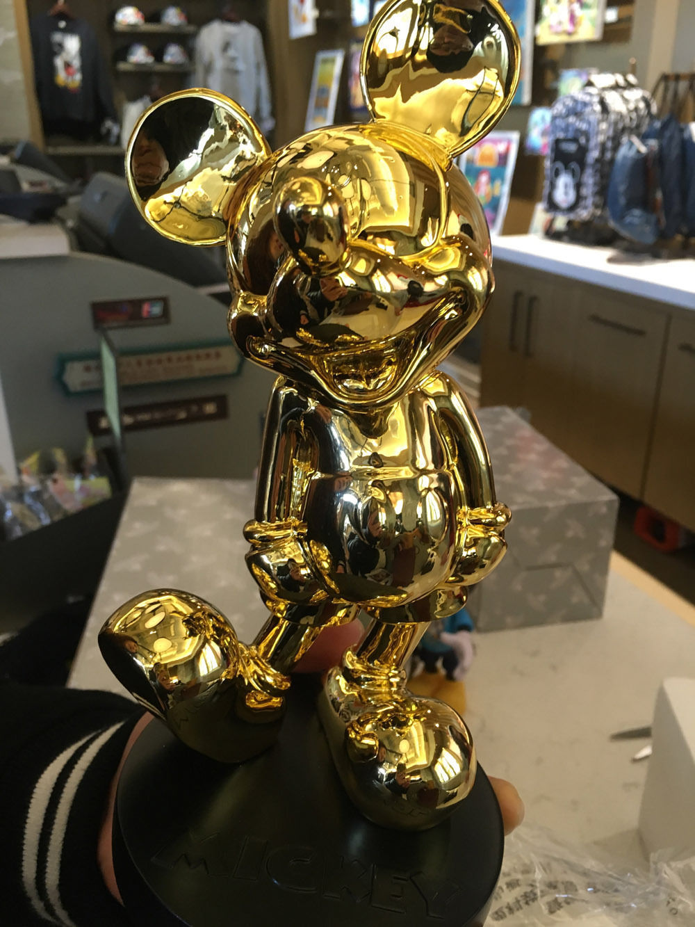 Extremely Rare! Walt Disney Mickey Mouse Gold Art Figurine Statue in Box