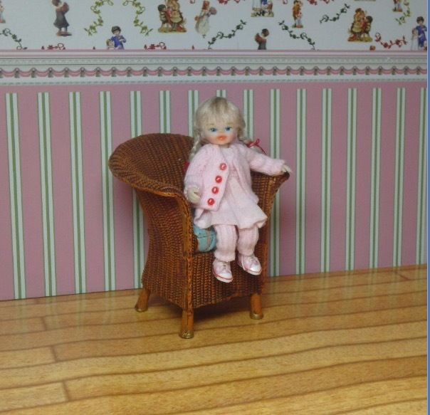 OOAK Miniature Handmade Sculpt Doll Girl House Artist 1/12 scale by Lana.